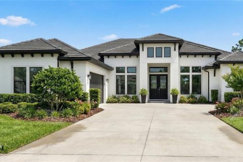 Villa ou maison à Clermont, Floride 4 chambres, 276.29 m2 № 2220448