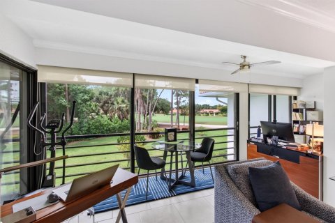 Condo in Boynton Beach, Florida, 2 bedrooms  № 2171543 - photo 22