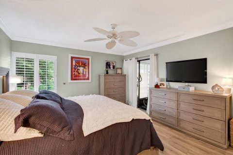 Condo in Boynton Beach, Florida, 2 bedrooms  № 2171543 - photo 11
