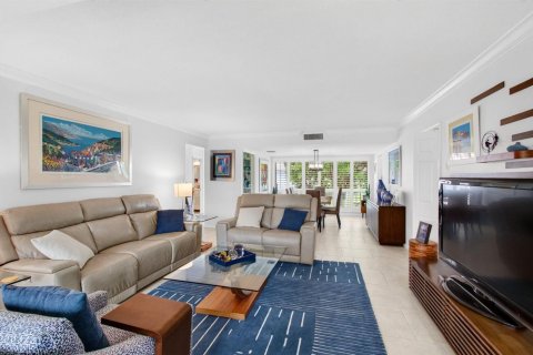 Condo in Boynton Beach, Florida, 2 bedrooms  № 2171543 - photo 5