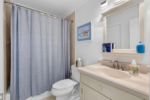 Condo in Boynton Beach, Florida, 2 bedrooms  № 2171543 - photo 19