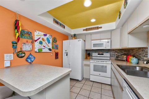 Villa ou maison à vendre à Rotonda, Floride: 2 chambres, 123.56 m2 № 2207522 - photo 6