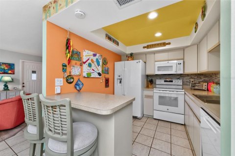 Villa ou maison à vendre à Rotonda, Floride: 2 chambres, 123.56 m2 № 2207522 - photo 16