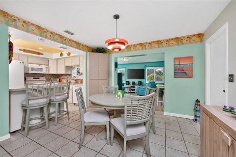 Villa ou maison à vendre à Rotonda, Floride: 2 chambres, 123.56 m2 № 2207522 - photo 15