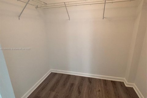 Copropriété à vendre à Miami, Floride: 1 chambre, 74.88 m2 № 1947807 - photo 9