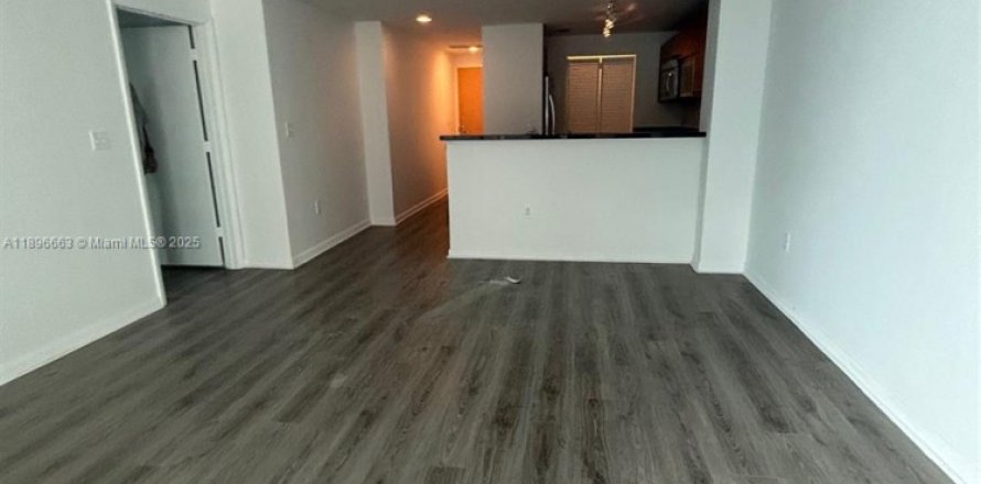Condo à Miami, Floride, 1 chambre № 1947807