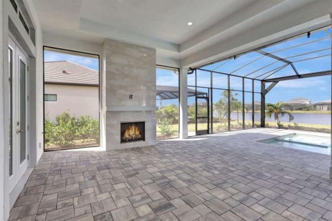 House in Sarasota, Florida 3 bedrooms, 291.53 sq.m. № 1907814 - photo 22