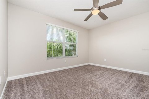 House in Winter Garden, Florida 5 bedrooms, 299.15 sq.m. № 1844721 - photo 26