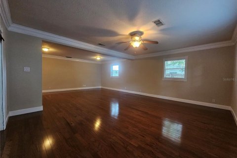 Casa en alquiler en Brandon, Florida, 4 dormitorios, 231.42 m2 № 1853709 - foto 17