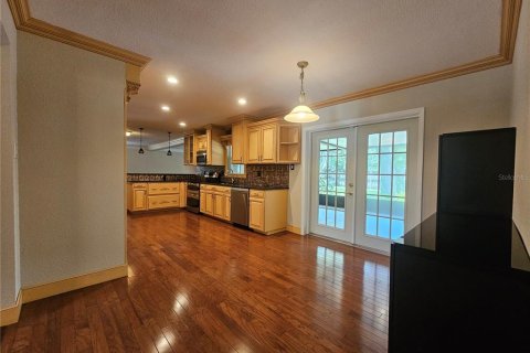 Casa en alquiler en Brandon, Florida, 4 dormitorios, 231.42 m2 № 1853709 - foto 8
