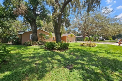 Casa en alquiler en Brandon, Florida, 4 dormitorios, 231.42 m2 № 1853709 - foto 3