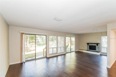 House in Jacksonville, Florida 3 bedrooms, 178.93 sq.m. № 1765617 - photo 4