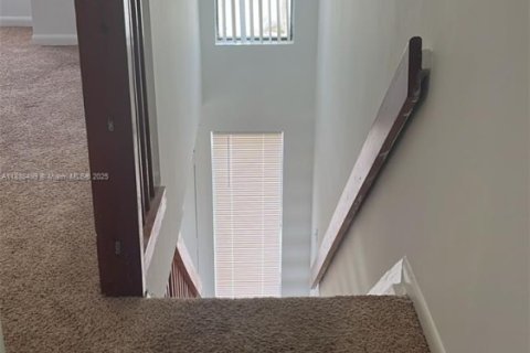 Copropriété à vendre à Fort Lauderdale, Floride: 2 chambres, 95.88 m2 № 1936981 - photo 11