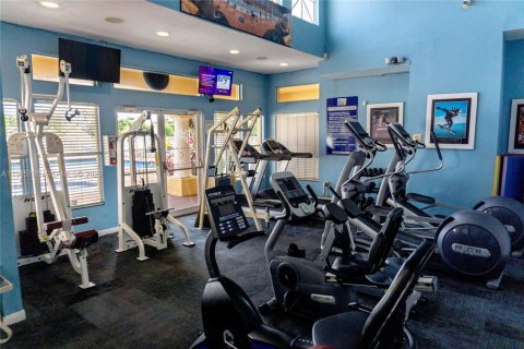 Снять в аренду кондоминиум в Окленд-Парк, Флорида 2 спальни, 116.69м2, № 2002416 - фото 19