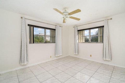 Copropriété à vendre à Lauderhill, Floride: 2 chambres, 88.26 m2 № 2243853 - photo 14