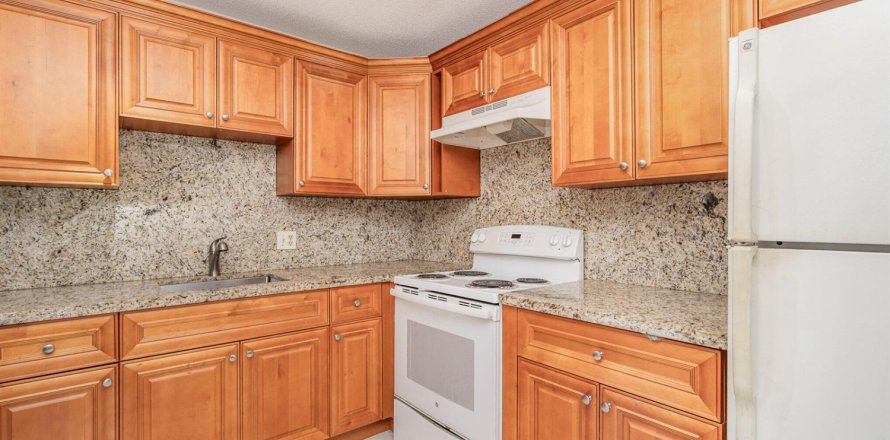 Condo à Lauderhill, Floride, 2 chambres № 2243853