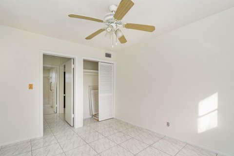 Copropriété à vendre à Lauderhill, Floride: 2 chambres, 88.26 m2 № 2243853 - photo 17