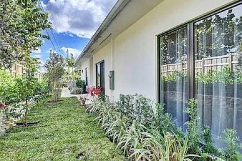 Touwnhouse à louer à Delray Beach, Floride: 3 chambres, 133.97 m2 № 2426787 - photo 11