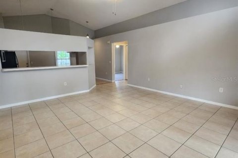 House in Melbourne, Florida 3 bedrooms, 114.18 sq.m. № 1905377 - photo 14