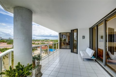 Купить кондоминиум в Авентура, Флорида 3 спальни, 169.08м2, № 2029103 - фото 24