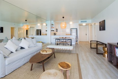 Copropriété à louer à Miami Beach, Floride: 1 chambre, 86.4 m2 № 1938389 - photo 5