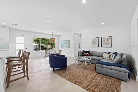 Villa ou maison à vendre à Sarasota, Floride: 3 chambres, 154.22 m2 № 1888510 - photo 7
