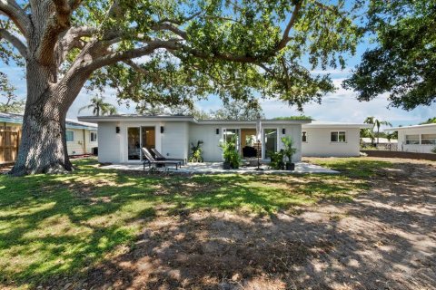 Villa ou maison à vendre à Sarasota, Floride: 3 chambres, 154.22 m2 № 1888510 - photo 22