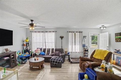 Casa en venta en Bunnell, Florida, 3 dormitorios, 113.15 m2 № 2213716 - foto 7