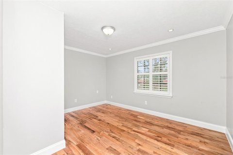 House in Brandon, Florida 4 bedrooms, 235.51 sq.m. № 2330335 - photo 12