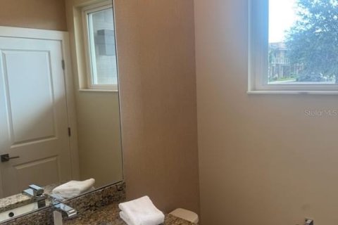 Touwnhouse à vendre à Kissimmee, Floride: 3 chambres, 210.7 m2 № 1871068 - photo 15