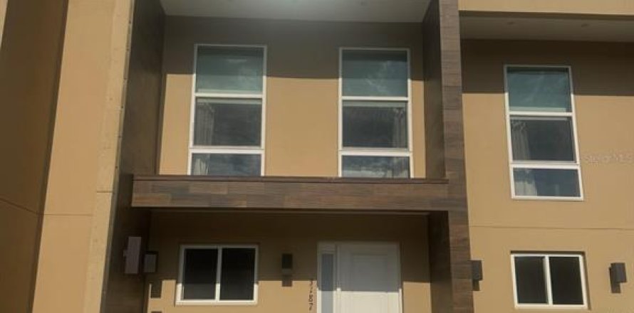 Townhouse in Kissimmee, Florida 3 bedrooms, 210.7 sq.m. № 1871068