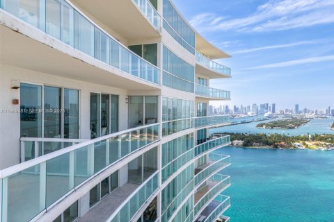 Copropriété à louer à Miami Beach, Floride: 2 chambres, 142.7 m2 № 2051578 - photo 2