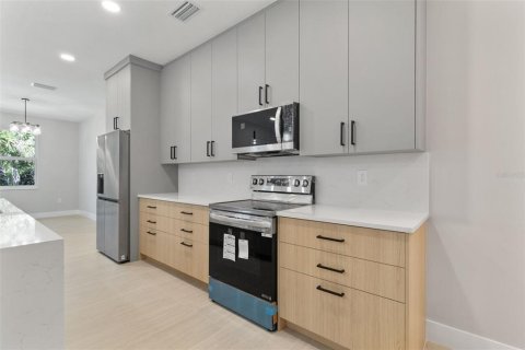Villa ou maison à vendre à Port Charlotte, Floride: 4 chambres, 158.31 m2 № 2149365 - photo 24