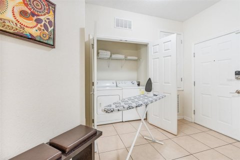 Condominio en venta en Orlando, Florida, 3 dormitorios, 131.18 m2 № 2239320 - foto 30