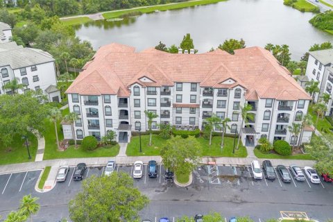 Condo in Orlando, Florida, 3 bedrooms № 2239320