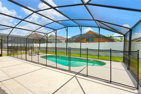 Casa en venta en Kissimmee, Florida, 4 dormitorios, 143.63 m2 № 2108960 - foto 22