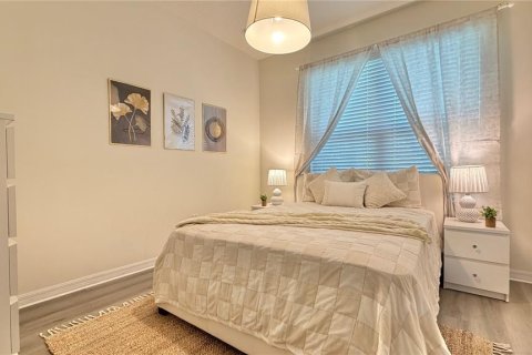 Casa en venta en Kissimmee, Florida, 4 dormitorios, 143.63 m2 № 2108960 - foto 17