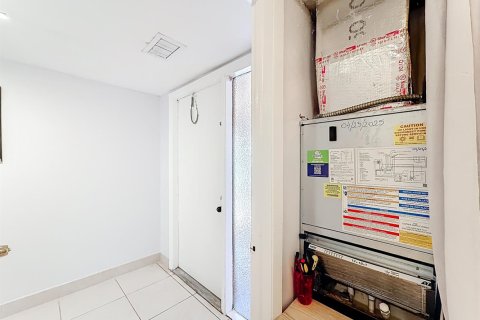 Купить кондоминиум в Делрей-Бич, Флорида 7 комнат, 109.16м2, № 2190873 - фото 30