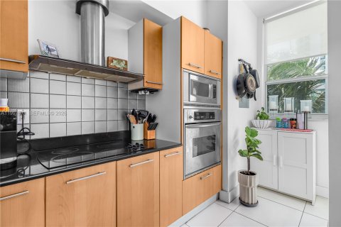 Купить кондоминиум в Майами-Бич, Флорида 3 спальни, 131.92м2, № 2059327 - фото 10