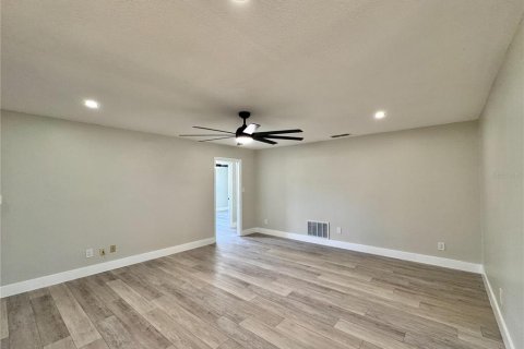Casa en venta en Kissimmee, Florida, 3 dormitorios, 146.79 m2 № 1636860 - foto 22