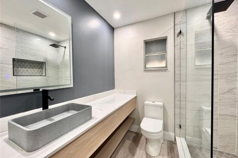 Casa en venta en Kissimmee, Florida, 3 dormitorios, 146.79 m2 № 1636860 - foto 19