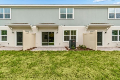 Townhouse in Davenport, Florida 3 bedrooms, 159.05 sq.m. № 2096385 - photo 30