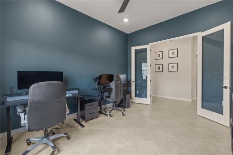 Casa en venta en Orlando, Florida, 4 dormitorios, 273.69 m2 № 2396780 - foto 20
