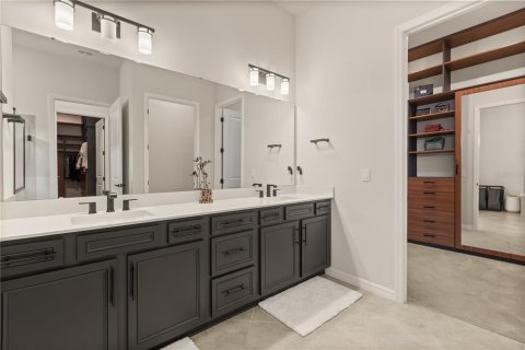 Casa en venta en Orlando, Florida, 4 dormitorios, 273.69 m2 № 2396780 - foto 23