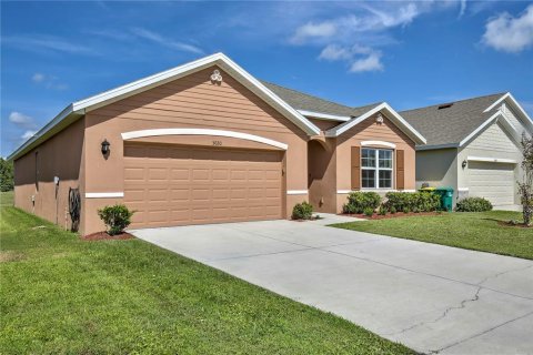 House in Mims, Florida 4 bedrooms, 178.84 sq.m. № 2333883 - photo 3