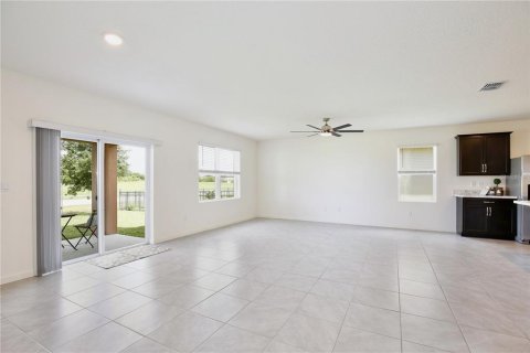 House in Mims, Florida 4 bedrooms, 178.84 sq.m. № 2333883 - photo 11