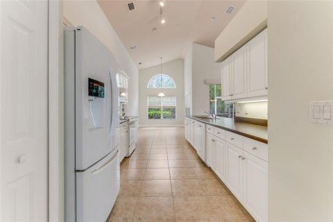 House in Ormond Beach, Florida 3 bedrooms, 177.44 sq.m. № 1612787 - photo 10