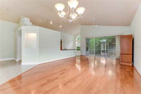 House in Ormond Beach, Florida 3 bedrooms, 177.44 sq.m. № 1612787 - photo 6