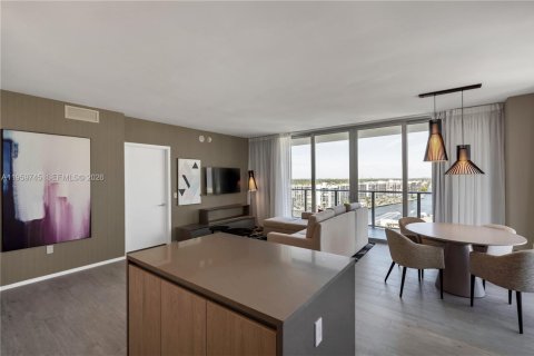 Condominio en venta en Hollywood, Florida, 2 dormitorios, 99.87 m2 № 2019975 - foto 10