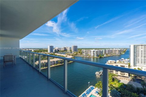 Condominio en venta en Hollywood, Florida, 2 dormitorios, 99.87 m2 № 2019975 - foto 27